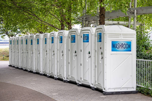 Best Porta potty rental near me  in Madison, IL